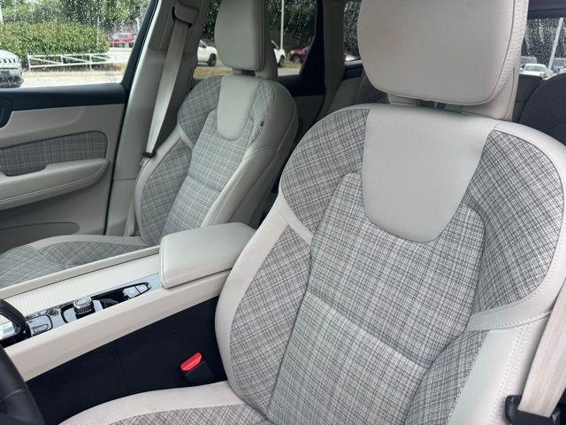 used 2022 Volvo XC60 car, priced at $23,166