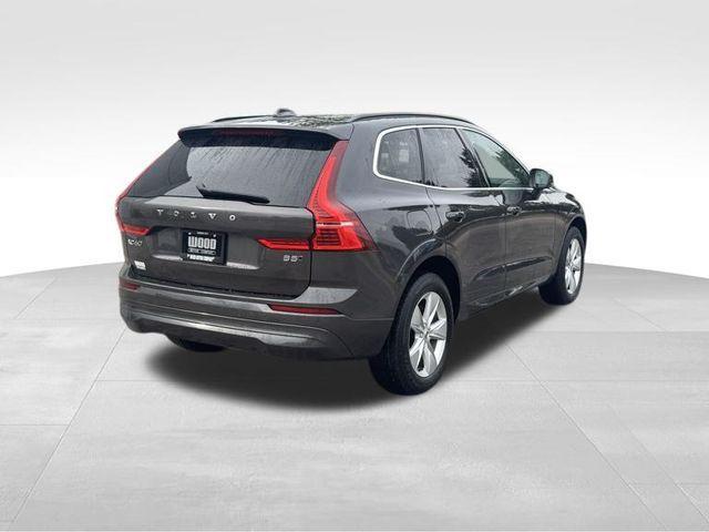 used 2022 Volvo XC60 car, priced at $23,166