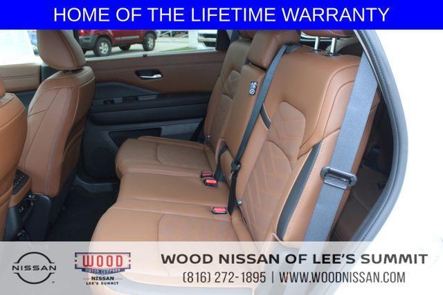 new 2025 Nissan Pathfinder car, priced at $49,266