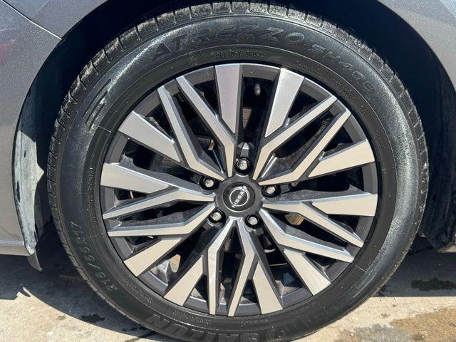 used 2023 Nissan Altima car, priced at $18,422