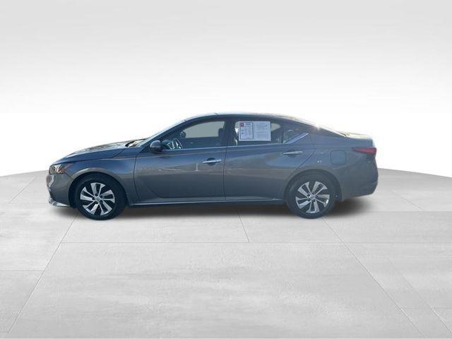 used 2022 Nissan Altima car, priced at $18,356