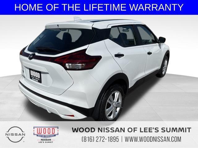 new 2025 Nissan Kicks Play car, priced at $23,915