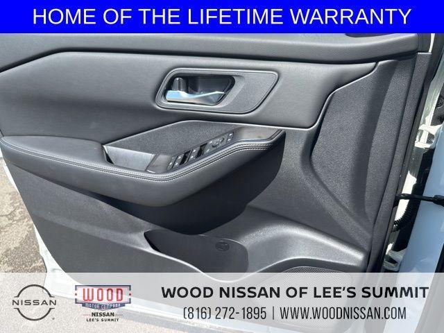 new 2025 Nissan Rogue car, priced at $32,525