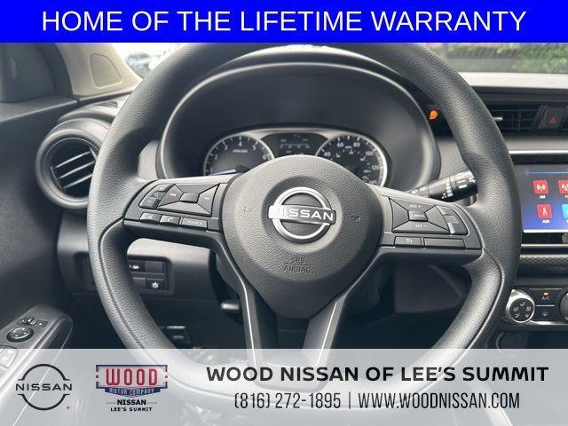 new 2025 Nissan Kicks Play car, priced at $21,364