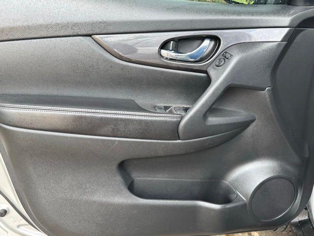 used 2020 Nissan Rogue car, priced at $19,997