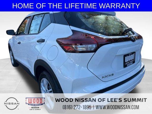 new 2025 Nissan Kicks Play car, priced at $20,455