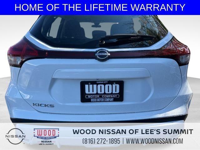 new 2025 Nissan Kicks Play car, priced at $20,455