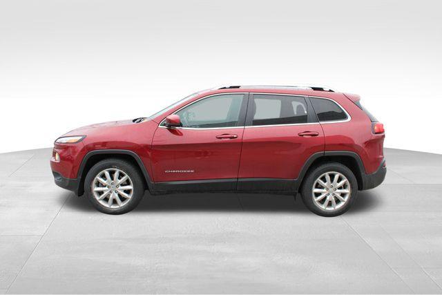 used 2016 Jeep Cherokee car, priced at $15,492