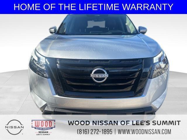 new 2025 Nissan Pathfinder car, priced at $44,344