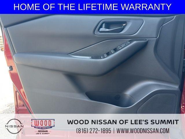 new 2025 Nissan Rogue car, priced at $29,992