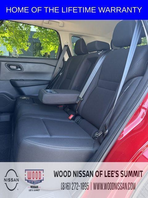 new 2025 Nissan Rogue car, priced at $29,992