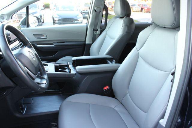 used 2023 Toyota Sienna car, priced at $36,716