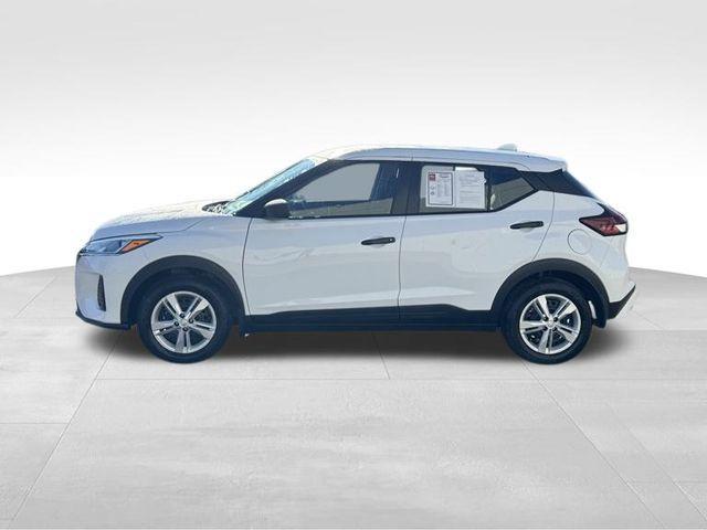 used 2025 Nissan Kicks Play car, priced at $18,940