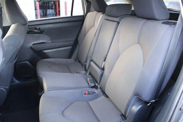 used 2023 Toyota Highlander car