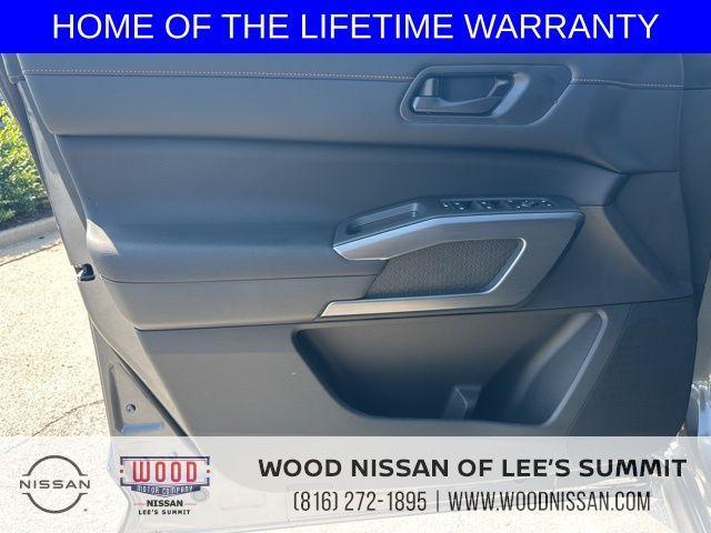 new 2025 Nissan Pathfinder car, priced at $43,473