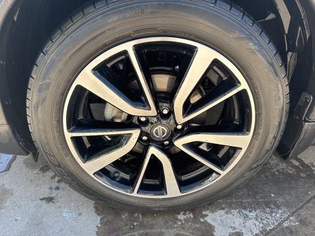 used 2020 Nissan Rogue car, priced at $16,935