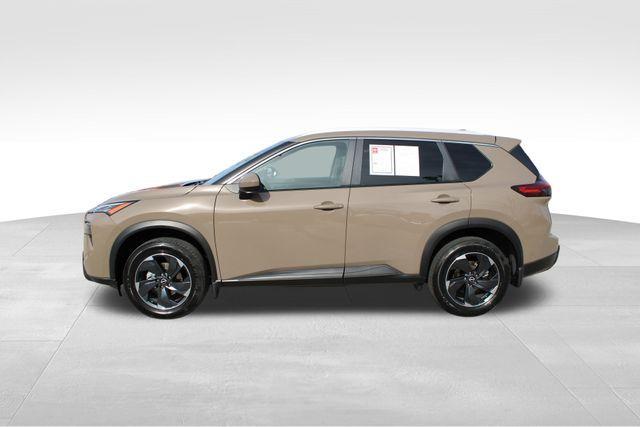 used 2024 Nissan Rogue car, priced at $28,998