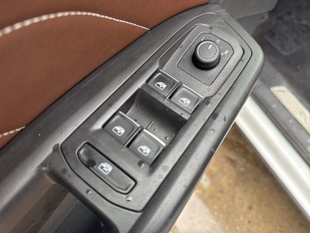 used 2022 Volkswagen Atlas car, priced at $26,593