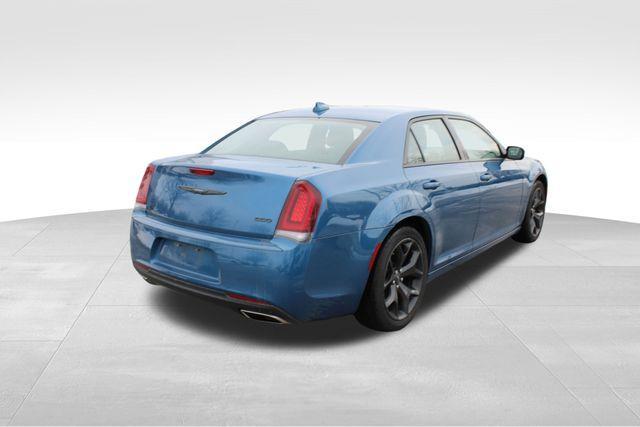 used 2022 Chrysler 300 car, priced at $22,630