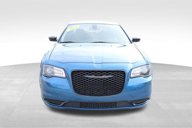 used 2022 Chrysler 300 car, priced at $19,998