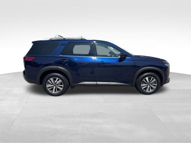 used 2023 Nissan Pathfinder car, priced at $29,998
