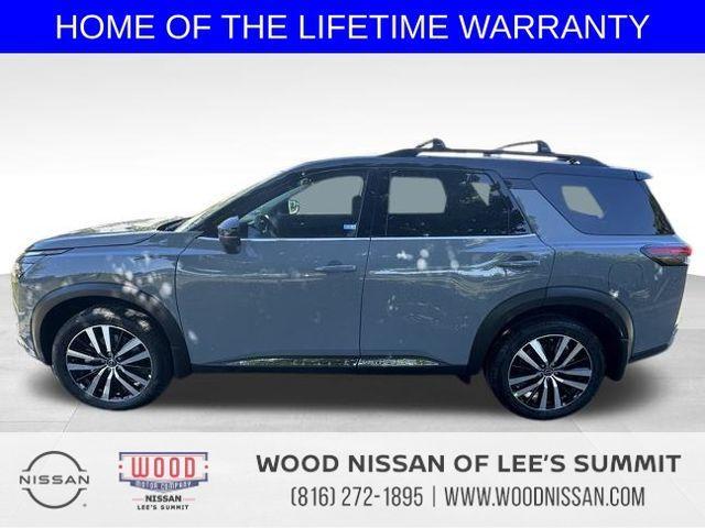 new 2025 Nissan Pathfinder car, priced at $50,302