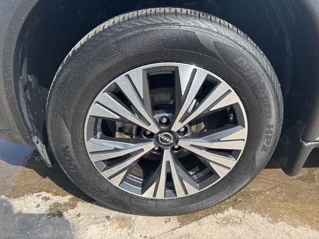 used 2022 Nissan Rogue car, priced at $25,336