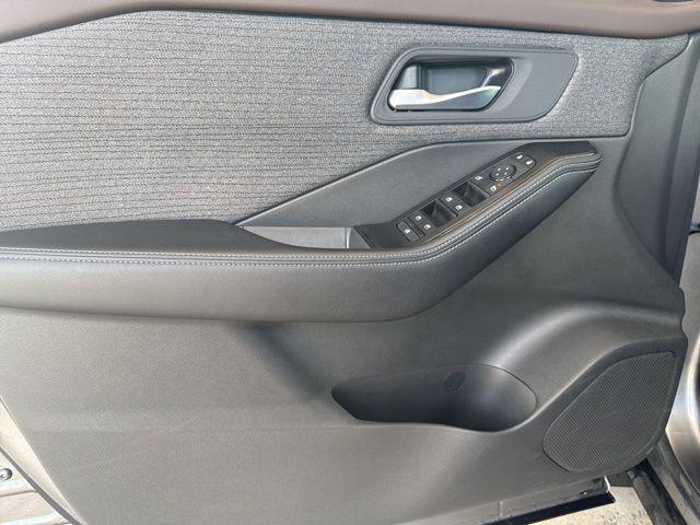 used 2022 Nissan Rogue car, priced at $25,336