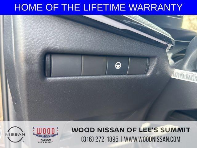 new 2025 Nissan Kicks car, priced at $28,646