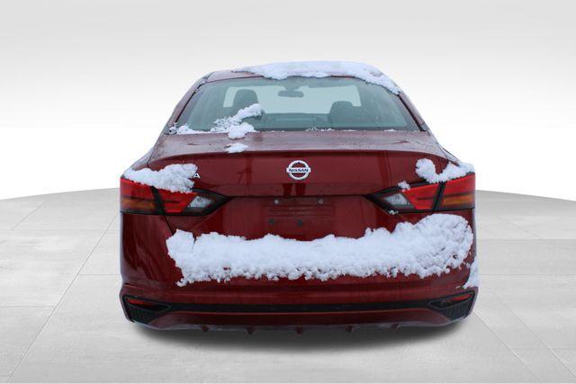 used 2021 Nissan Altima car, priced at $17,899