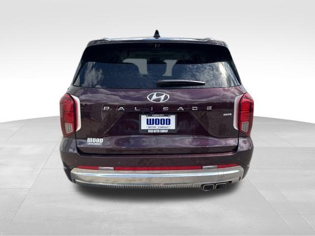 used 2024 Hyundai Palisade car, priced at $42,266