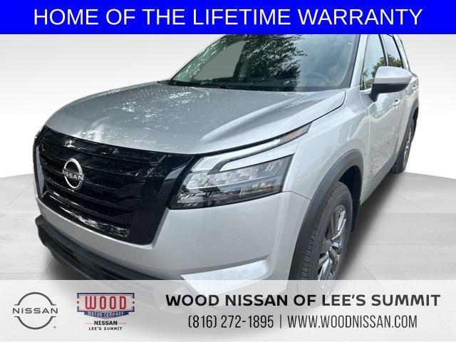 new 2025 Nissan Pathfinder car, priced at $40,491
