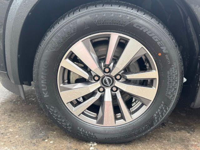 used 2022 Nissan Pathfinder car, priced at $24,149