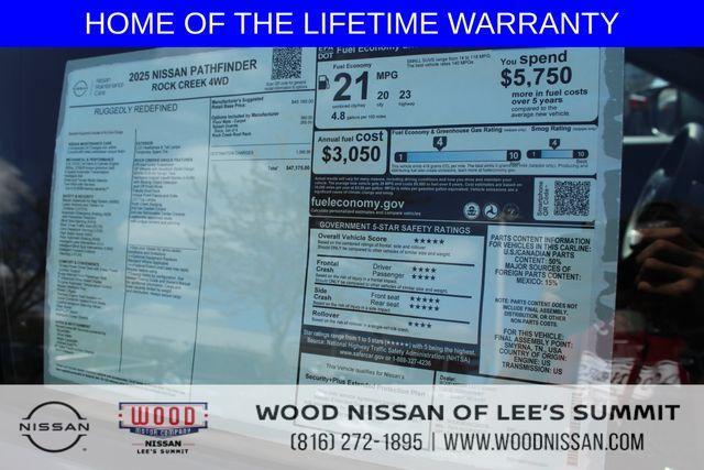 new 2025 Nissan Pathfinder car, priced at $44,020