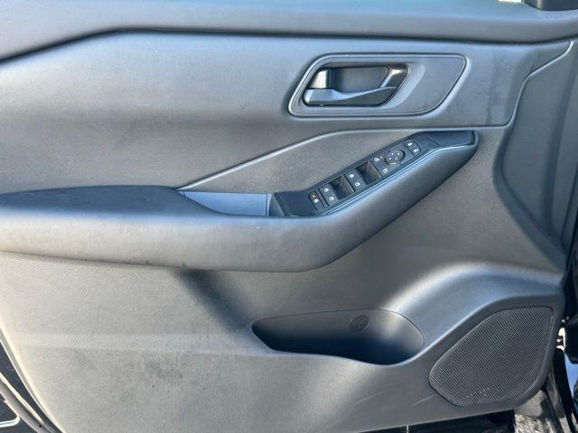used 2025 Nissan Rogue car, priced at $26,968