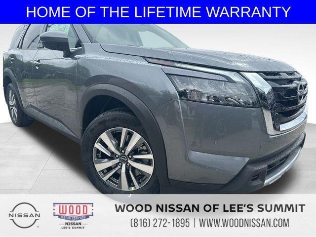 new 2025 Nissan Pathfinder car, priced at $43,039