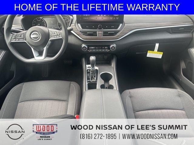 new 2025 Nissan Altima car, priced at $27,633