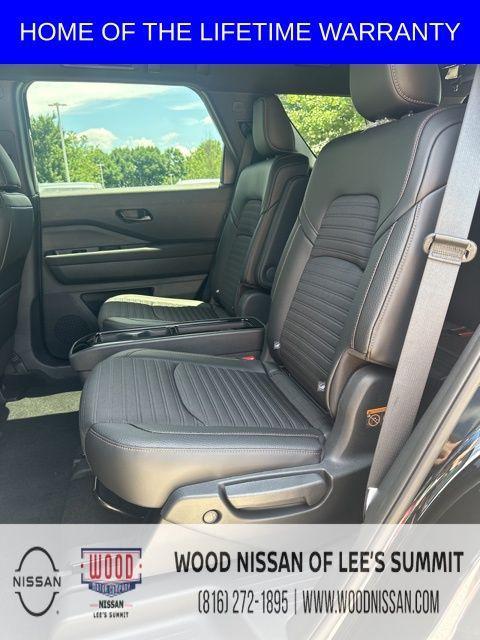 new 2025 Nissan Pathfinder car, priced at $37,654
