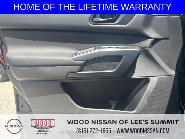 new 2025 Nissan Pathfinder car, priced at $37,654