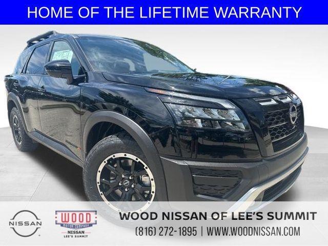 new 2025 Nissan Pathfinder car, priced at $42,654