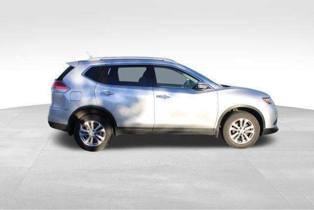 used 2016 Nissan Rogue car, priced at $15,498