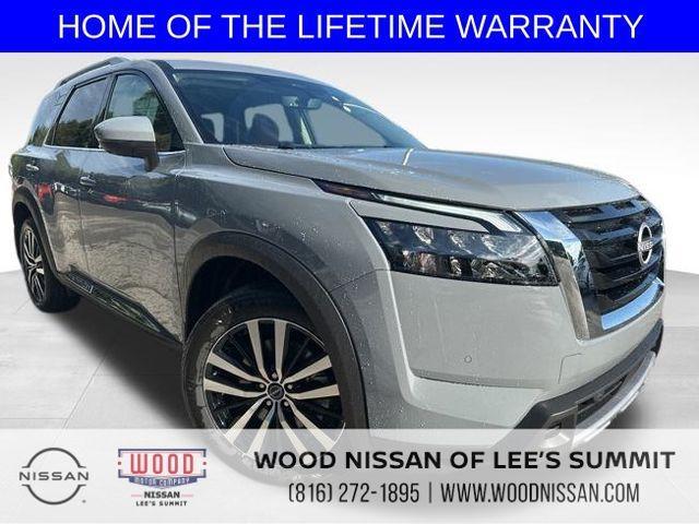 new 2025 Nissan Pathfinder car, priced at $50,202