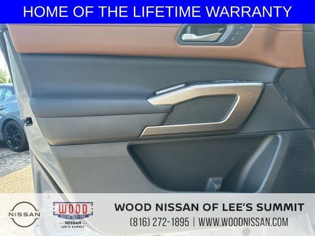 new 2025 Nissan Pathfinder car, priced at $49,702