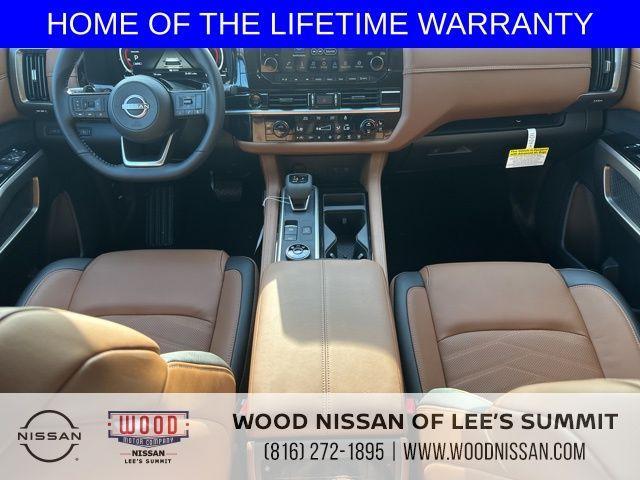 new 2025 Nissan Pathfinder car, priced at $49,702