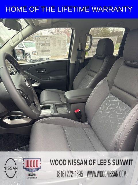 new 2025 Nissan Frontier car, priced at $40,517
