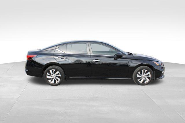 used 2022 Nissan Altima car, priced at $15,738