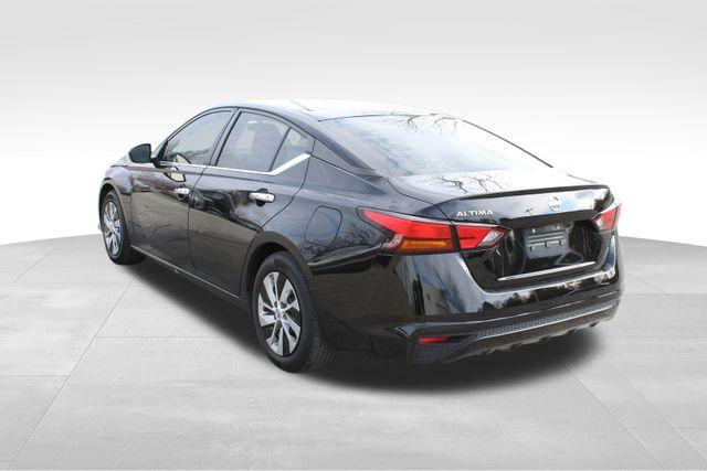 used 2022 Nissan Altima car, priced at $15,738