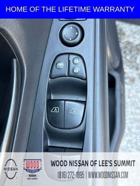 new 2025 Nissan Kicks Play car, priced at $21,364