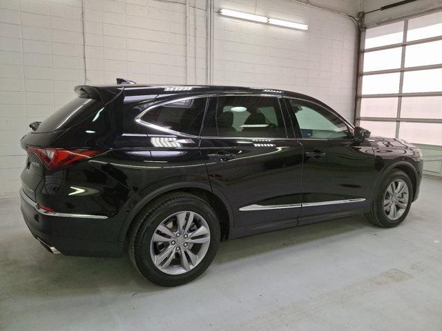 used 2023 Acura MDX car, priced at $39,000