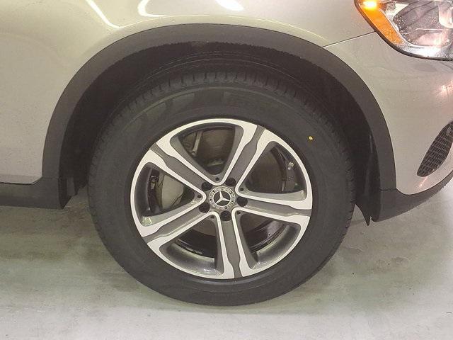 used 2019 Mercedes-Benz GLC 300 car, priced at $21,900